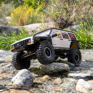 Axial SCX10 III Jeep Cherokee XJ White - image 11