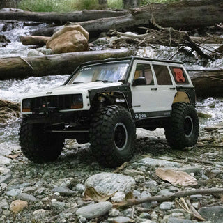 Axial SCX10 III Jeep Cherokee XJ White - image 7