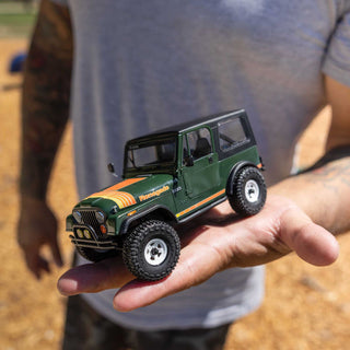 Axial SCX30 Jeep CJ-7 Green Renegade AXI-3273T2 — official photo A28