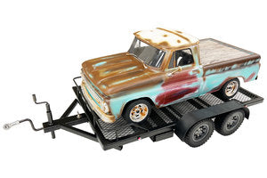 BOLD RC trailer loading ramps extended